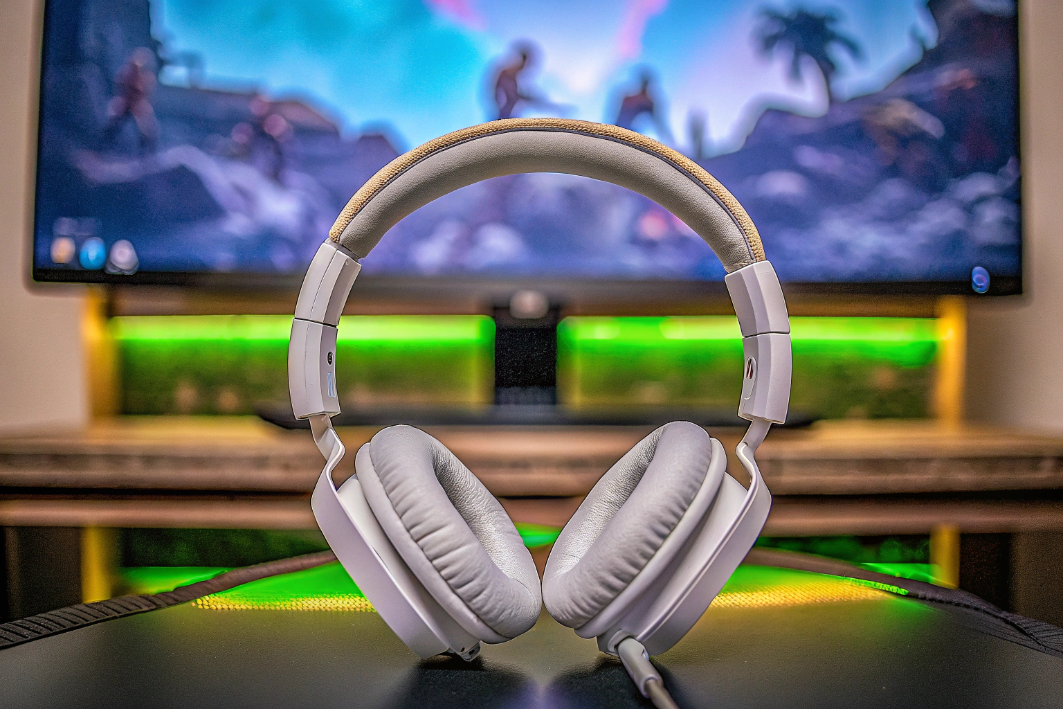 Das JBL Quantum 100 Headset während einer Gaming-Session. JBL Quantum 100 beim Gaming