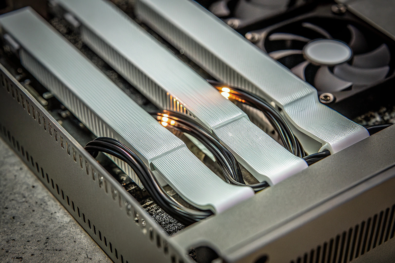 Ein Gaming-PC mit übertaktetem RAM und einem MSI B550-A PRO Motherboard. Übertakteter RAM in einem Gaming-PC