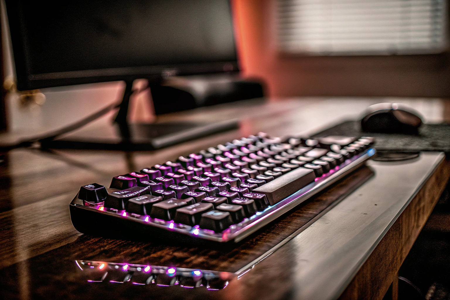 Mechanische Gaming-Tastatur mit RGB
