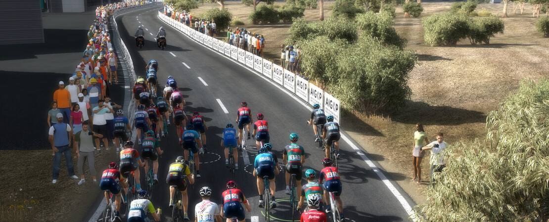 Neue Funktionen und Trailer für Tour de France 2023 und Pro Cycling Manager 2023 enthüllt - Steig aufs Rad und entdecke die Neuerungen der Radsportspiele